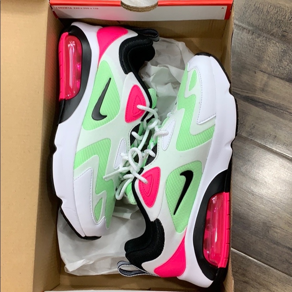 W NIKE AIR MAX 200 white/hyper pink - Picture 12 of 16